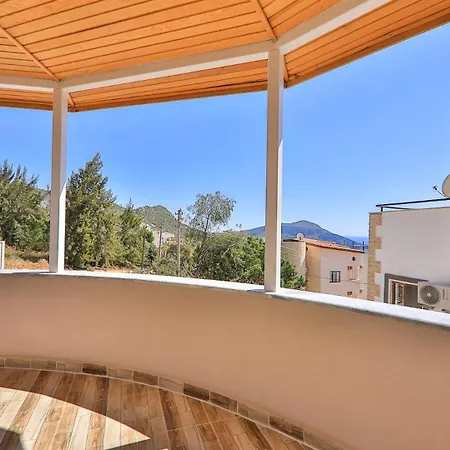 5 Bedroom - 6773